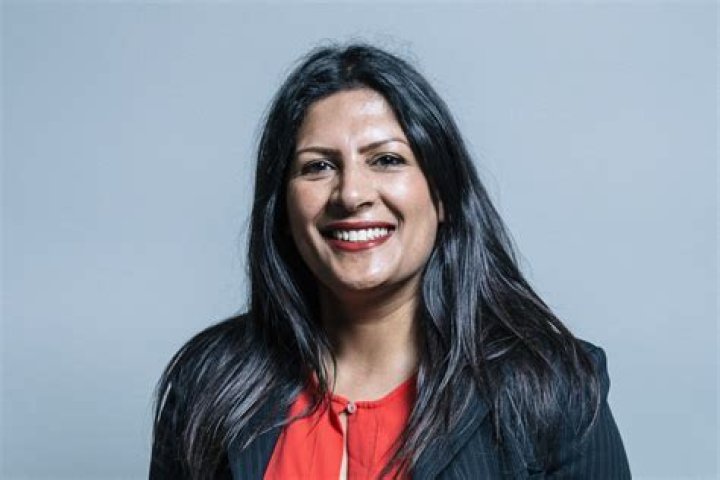 Chenier Hundal Wiki, Biography, Age, Net Worth, Salary, Height, Dating, Relationship