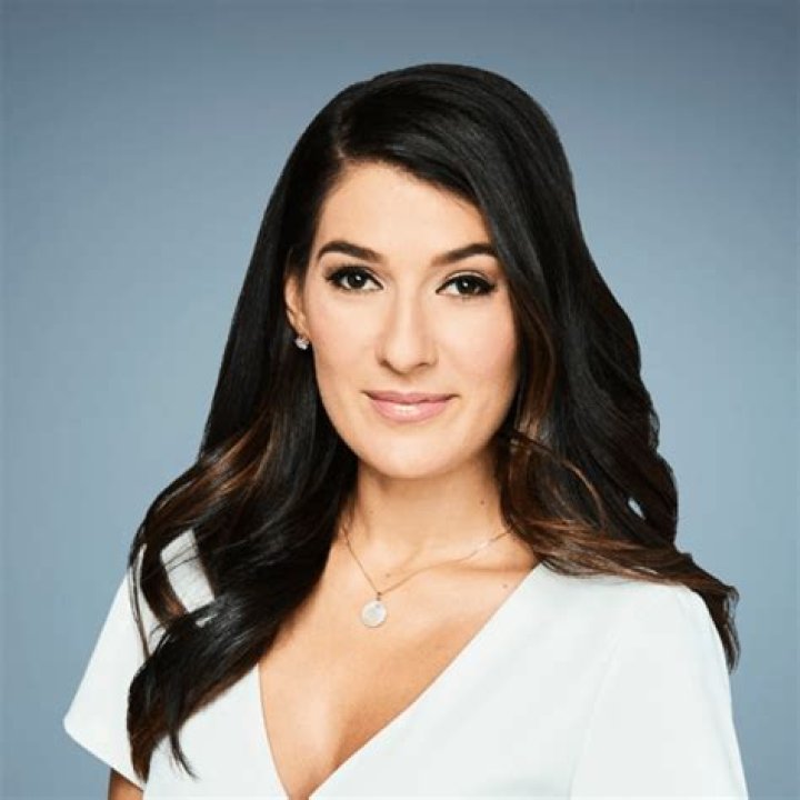 Eleni Giokos CNN, Bio, Wiki, Age, Birthday, Husband, Daughter, Profile, Salary and Net Worth