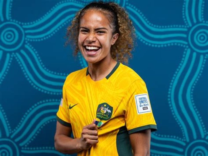 Is Mary Fowler Aboriginal? Meet The Footballer On Instagram