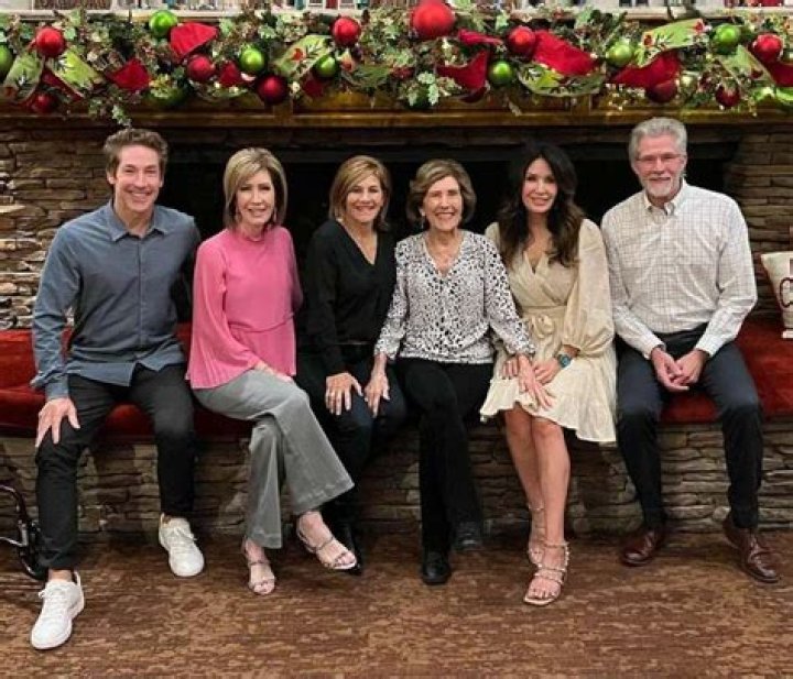 Lisa Osteen Wiki, Bio, Age and Net Worth: Lakewood Church Pastor