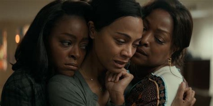 Who Are Dylan Gage Parents? Age Wikipedia And More About Shining Vale Cast